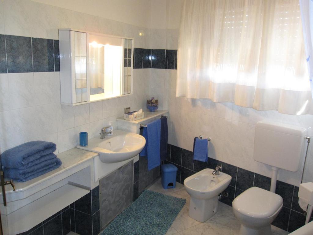 Magralu 2 B&B Alghero Phòng bức ảnh