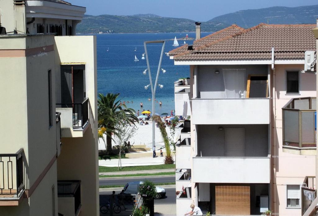 Magralu 2 B&B Alghero Ngoại thất bức ảnh