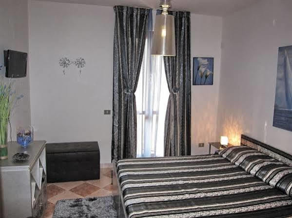 Magralu 2 B&B Alghero Ngoại thất bức ảnh